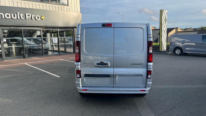 Renault Trafic Lwb Diesel LL30 Blue dCi 150 Extra [Safety] Van - Image 11